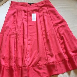 NWT Banana Republic Midi skirt, size 6